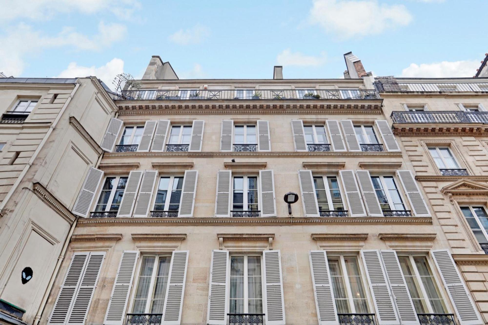 Le Plumassier Du Roi Apartment Париж Екстериор снимка